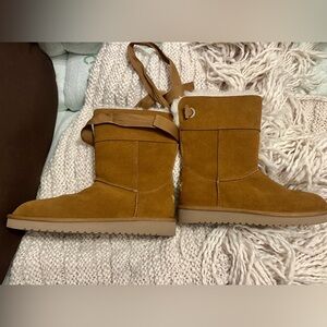 Koolaburra by Ugg Boots